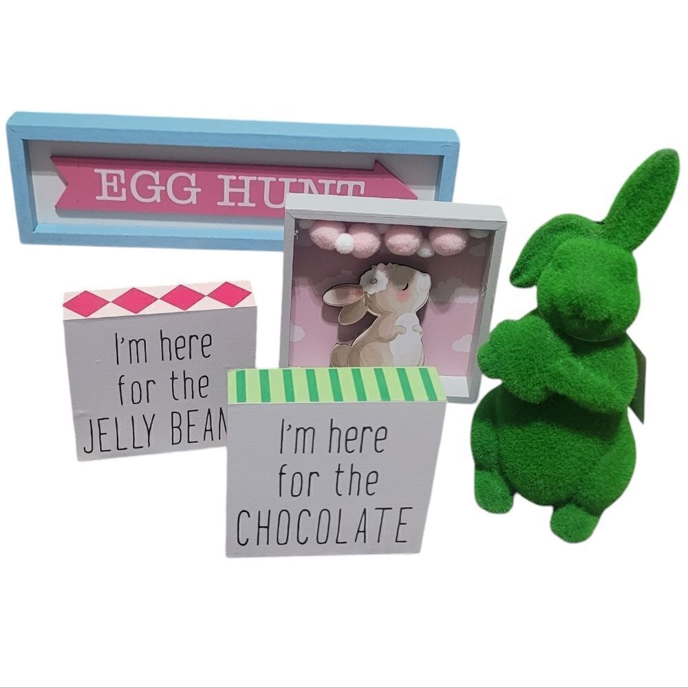 Bundle of easter holiday decorations